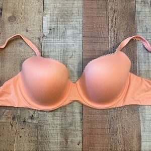Victoria's Secret  Pushup Bra Sz 34DD